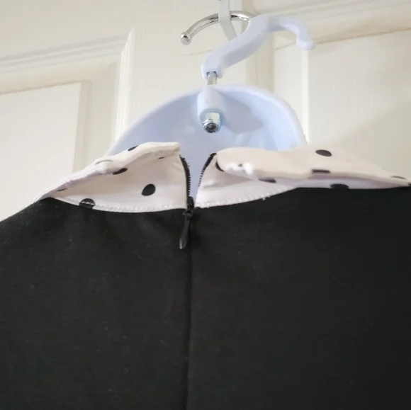 New York & Co | Black/White Polka Dot Puff Sleeve Midi Sheath Dress (SIZE M) - Picture 10 of 13